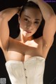 Mika Mifune 三船美佳, 週刊ポストデジタル写真集 「奇跡のボディ」 Set.02 P9 No.d073de