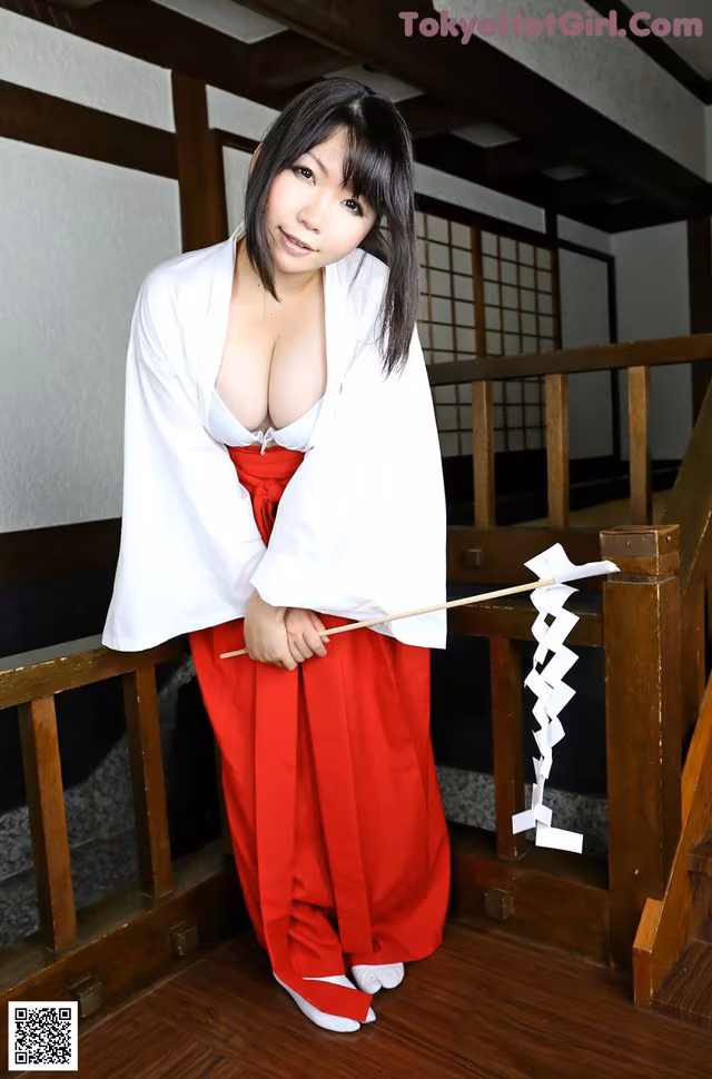 Rin Higurashi - Make Tattoo Fucking